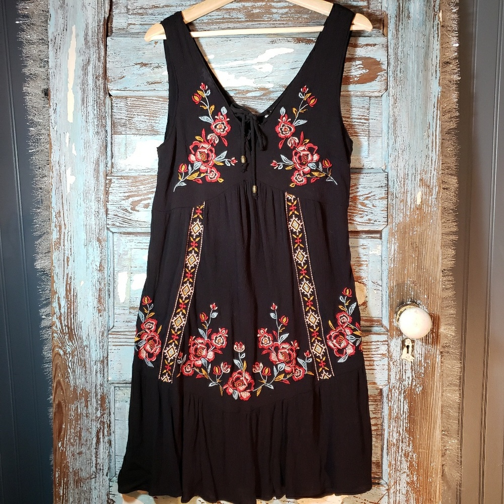 Xhilaration Floral Enbroidered Black Sundress S